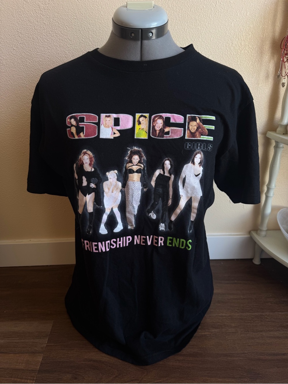 Spice Girls Black Vintage Themed Y2K Graphic T-Shirt Girl Group Pop Band Tee - Picture 2 of 6